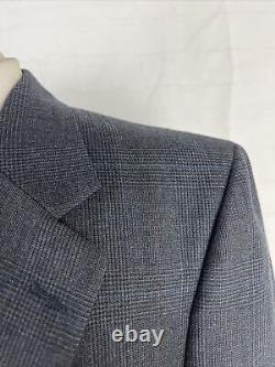 VINTAGE Burberry Men's Navy Blue/Grey Plaid Wool Blazer 40R $1,895